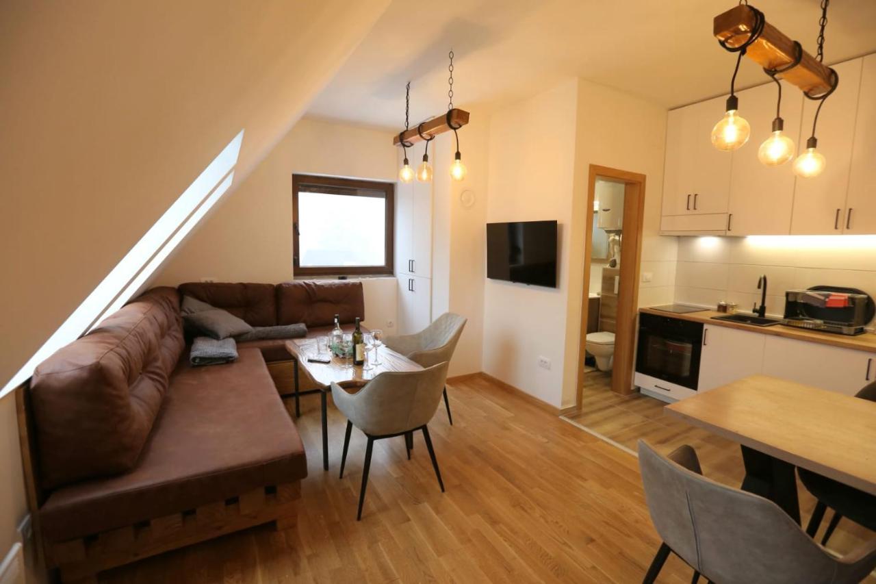 Wood Apartmani - Vila Zimska Idila Яхорина Экстерьер фото