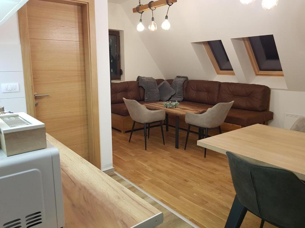 Wood Apartmani - Vila Zimska Idila Яхорина Экстерьер фото