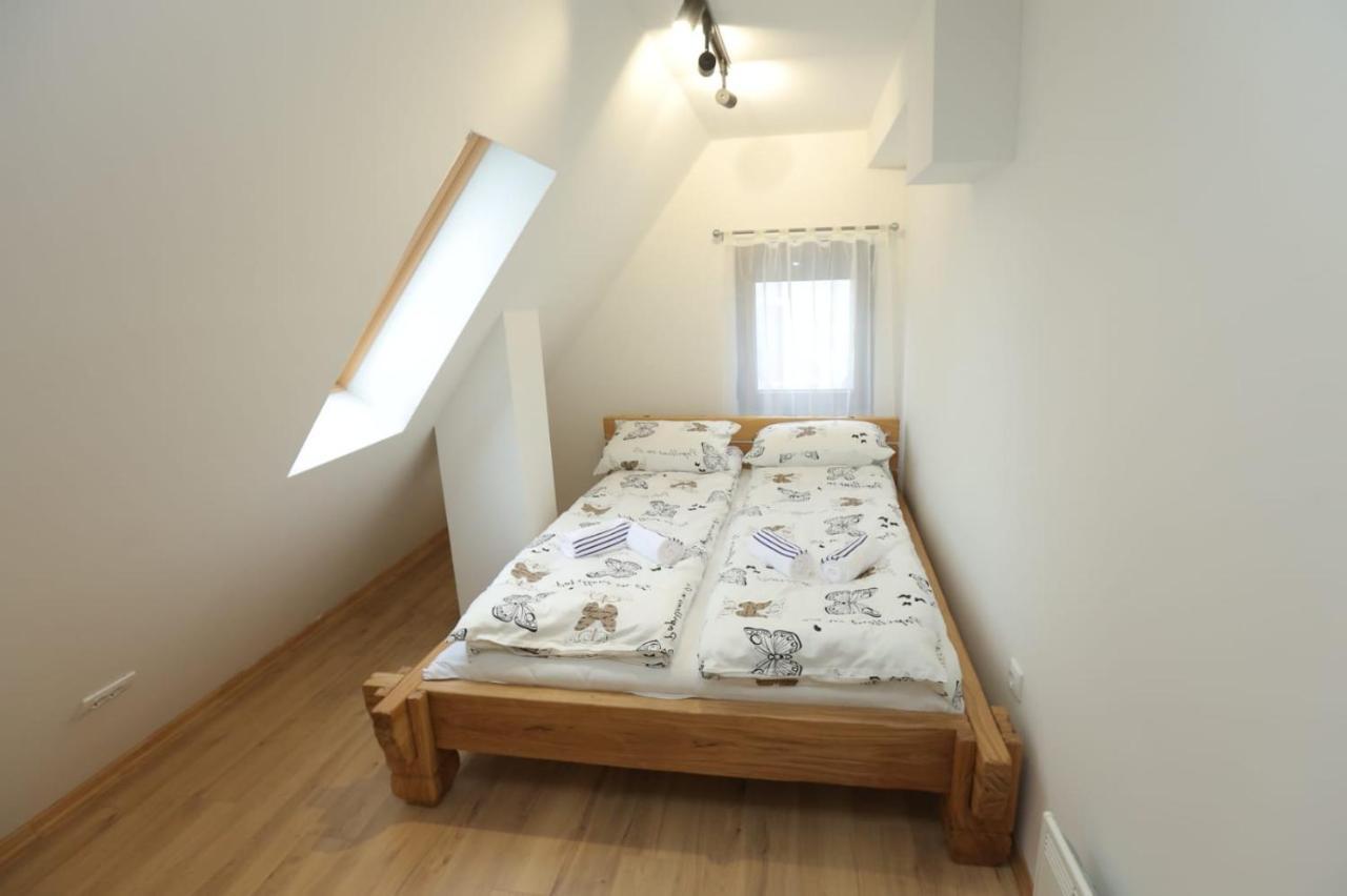 Wood Apartmani - Vila Zimska Idila Яхорина Экстерьер фото