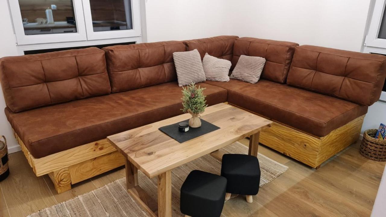 Wood Apartmani - Vila Zimska Idila Яхорина Экстерьер фото