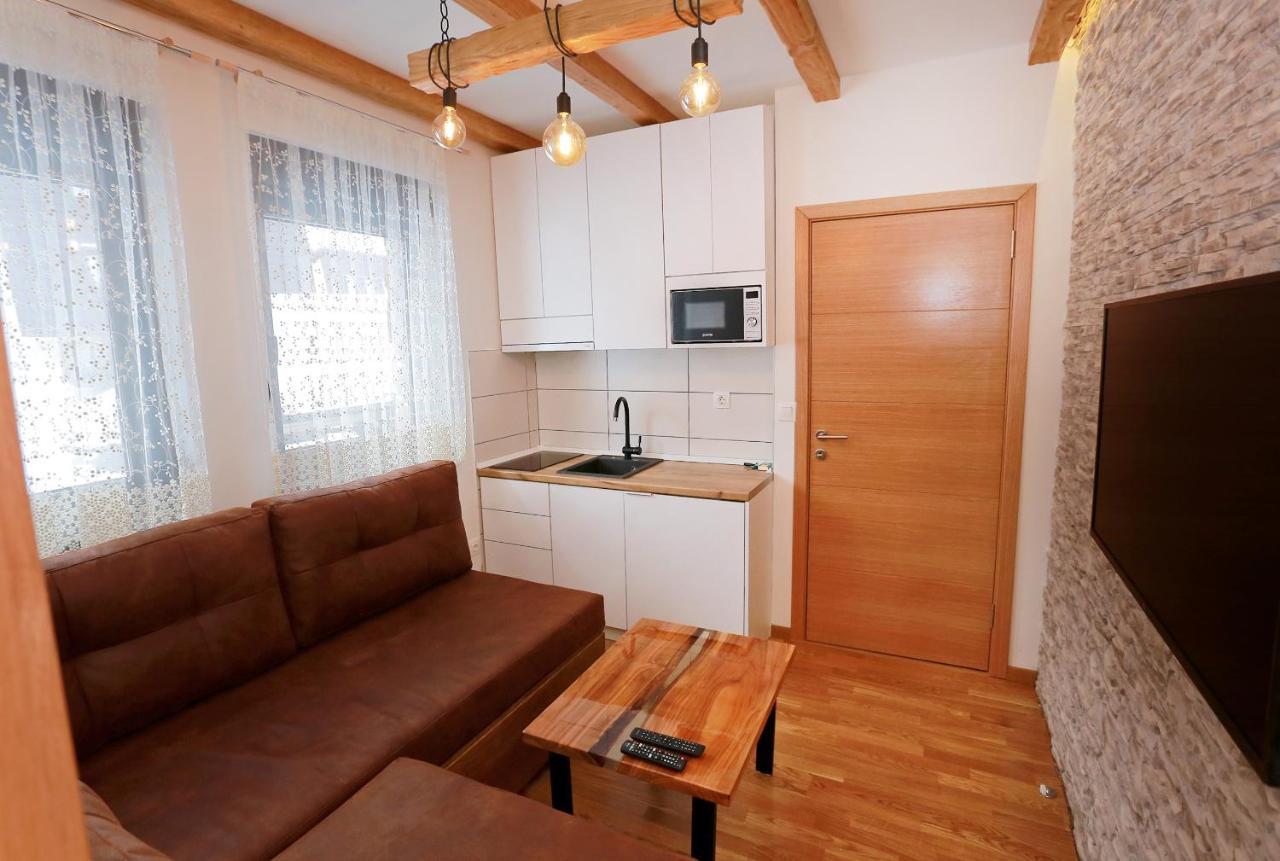 Wood Apartmani - Vila Zimska Idila Яхорина Экстерьер фото