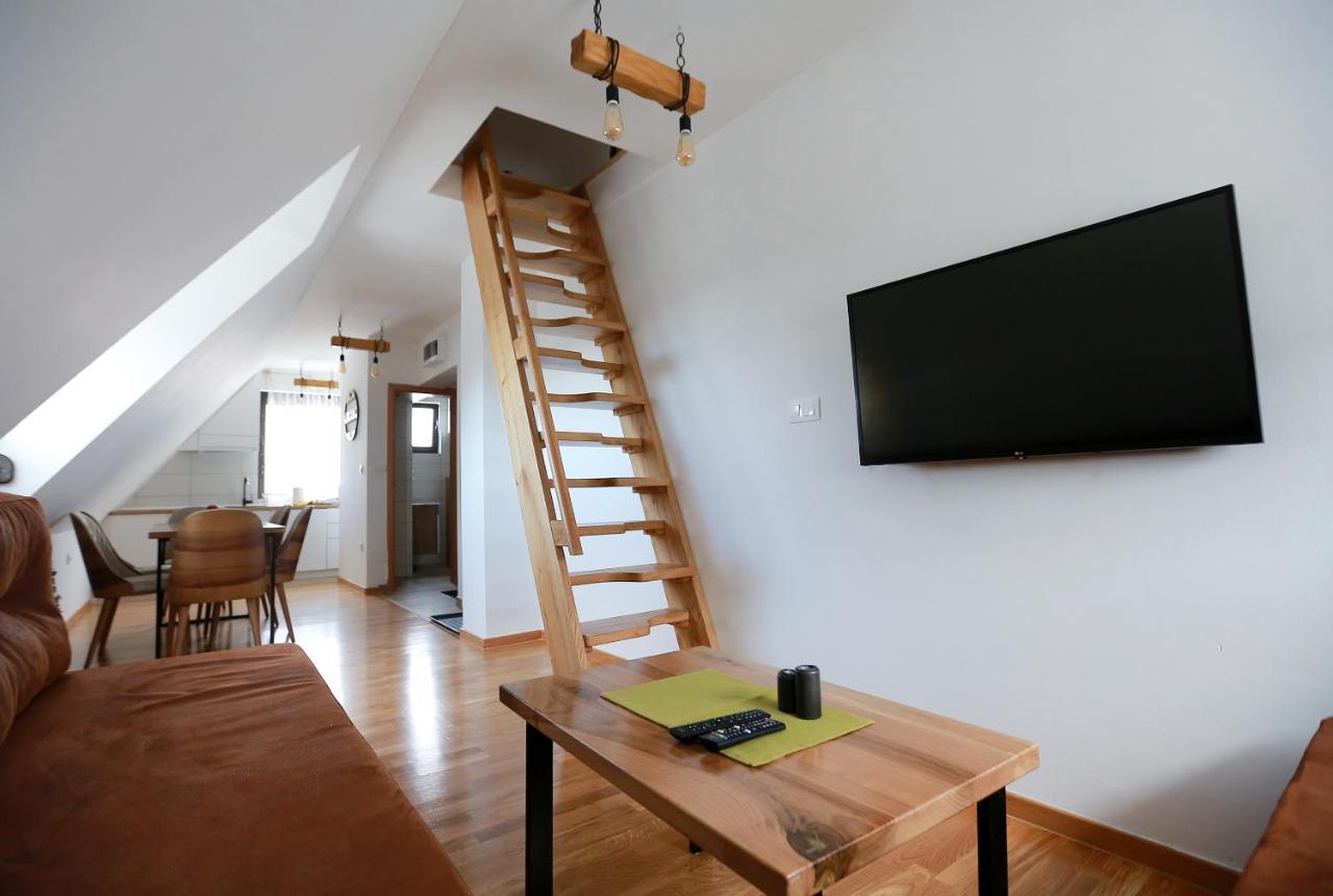 Wood Apartmani - Vila Zimska Idila Яхорина Экстерьер фото