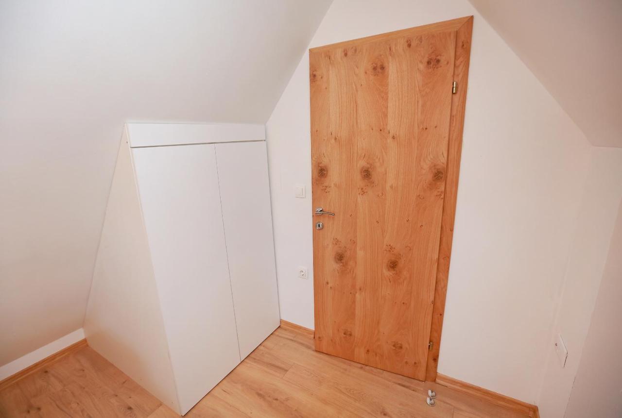 Wood Apartmani - Vila Zimska Idila Яхорина Экстерьер фото