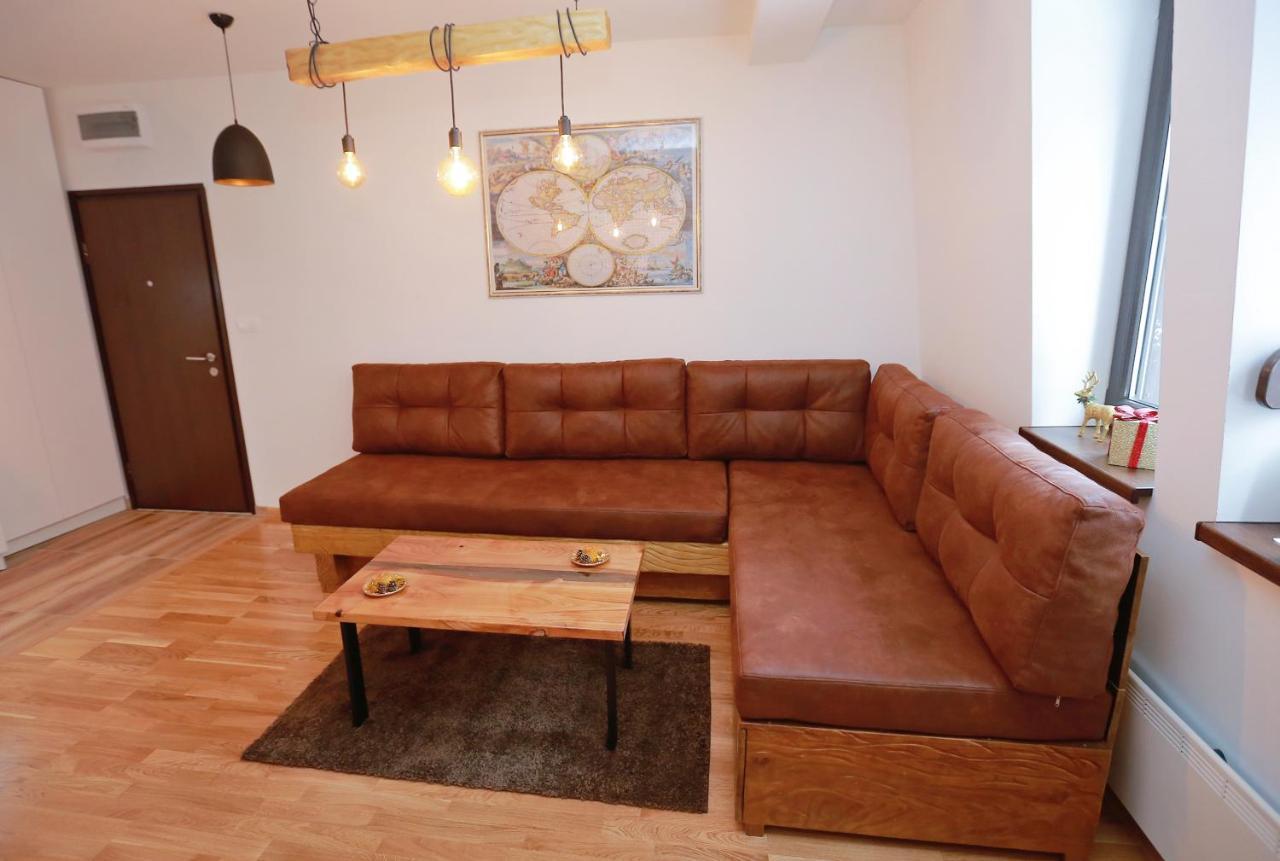 Wood Apartmani - Vila Zimska Idila Яхорина Экстерьер фото